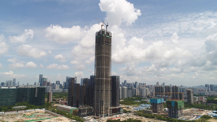 A new landmark: Steel structure topped out at the 358.7 m Shenwan Huiyun Center — original report image 9